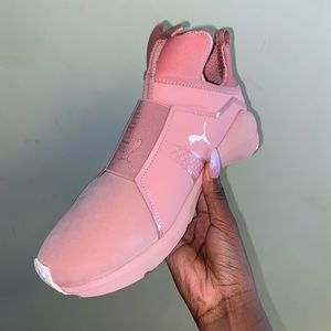 Puma lace-less sneakers